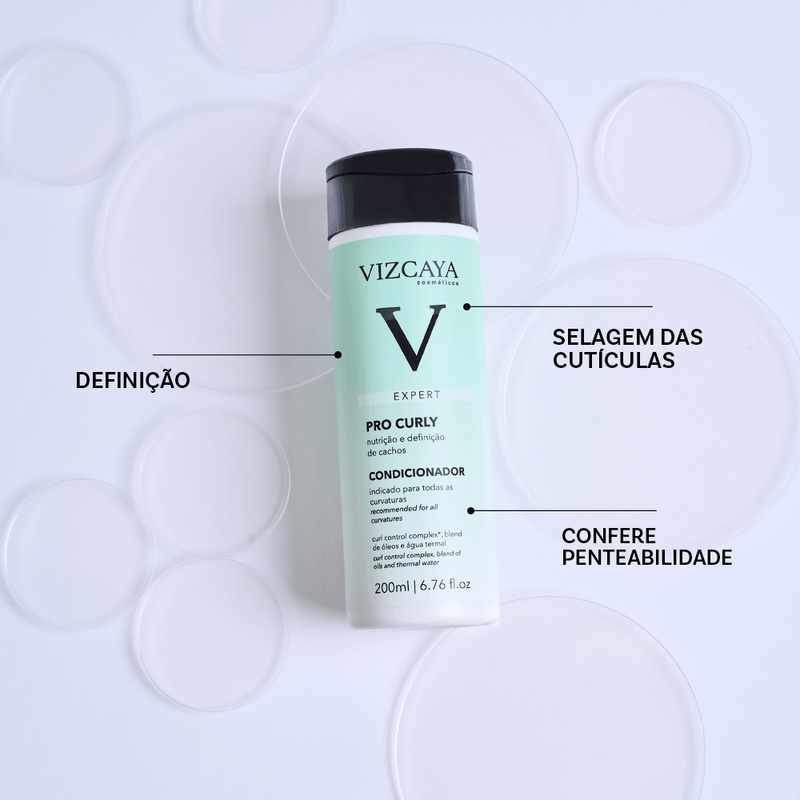 COND_curly--produto-ambientado---beneficio-.png